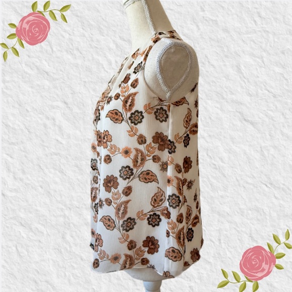 Calvin Klein Sleeveless Pleat Front Blouse - Picture 4 of 11